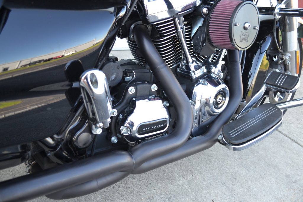 What Do I Need to Install a Big Bore Kit on My Harley-Davidson Milwaukee-8 Motorcycle
